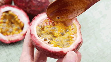 集100多种水果香味于一身的百香果终于上市啦!满足你