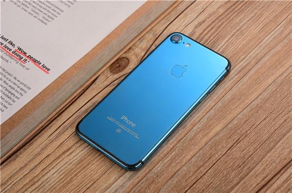 亮蓝色iphone7终于浮出水面 极致配色 秒杀土豪金 凤凰网娱乐 凤凰网
