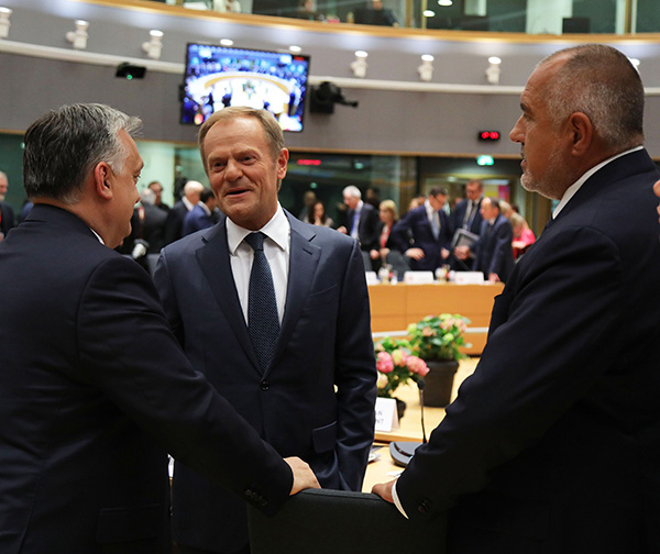 欧洲理事会主席：欧盟领导人就如何应对移民问题达成协议