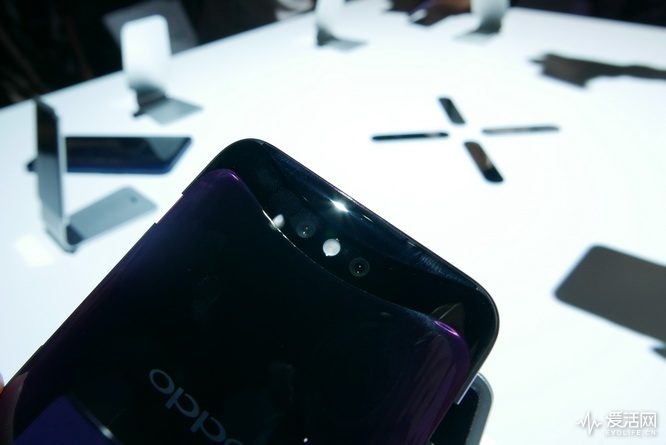 前后升降摄像头 oppo find x国行4999元起!美,凌驾一切!