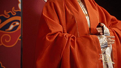 传统汉服与现代时尚相碰撞~魔都这场大秀来围观下?