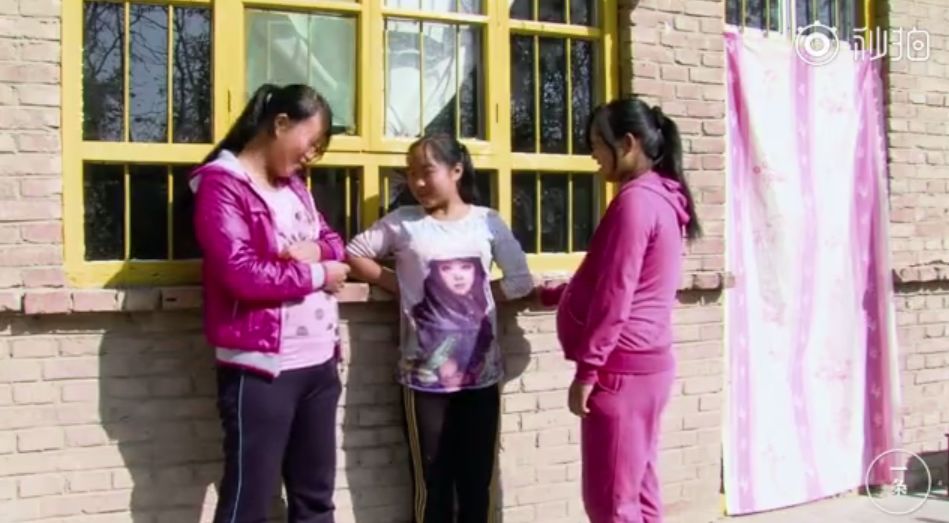 生下来就欠费是什么体验?