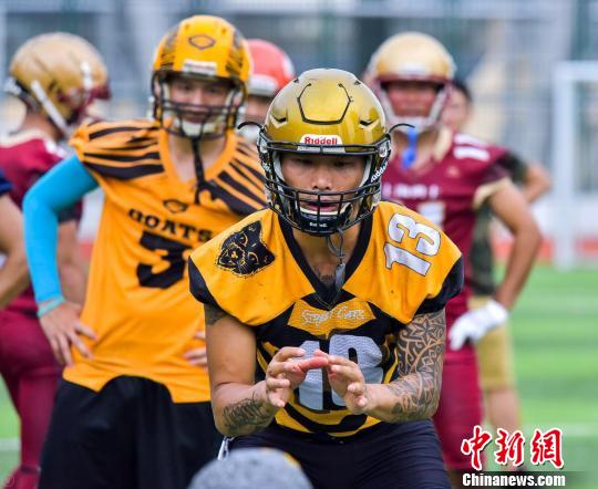 中国首个橄榄球精英训练营7月1日在沪举行。 中国首个橄榄球精英训练营7月1日在沪举行。