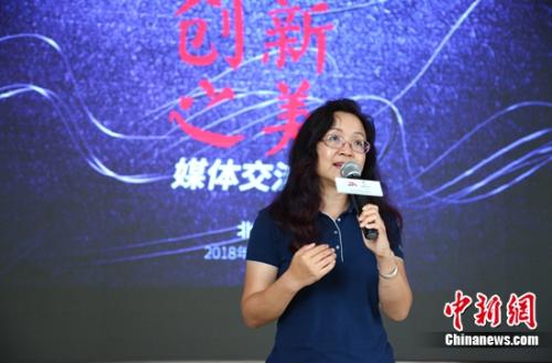 安踏A-FLASHFOAM闪能科技 安踏A-FLASHFOAM闪能科技