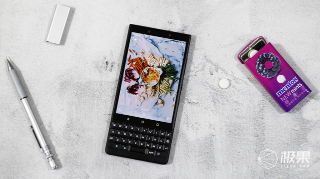 十年莓粉上手黑莓KEY2,经典与实用兼具的情怀机又回来了 十年莓粉上手黑莓KEY2,经典与实用兼具的情怀机又回来了