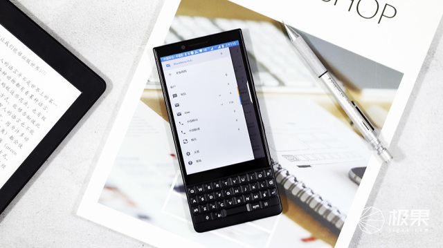 十年莓粉上手黑莓KEY2,经典与实用兼具的情怀机又回来了 十年莓粉上手黑莓KEY2,经典与实用兼具的情怀机又回来了