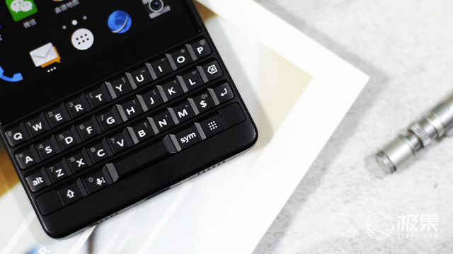 十年莓粉上手黑莓KEY2,经典与实用兼具的情怀机又回来了 十年莓粉上手黑莓KEY2,经典与实用兼具的情怀机又回来了