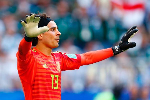 拒绝冷门!巴西2比0击败墨西哥,内马尔一射一传