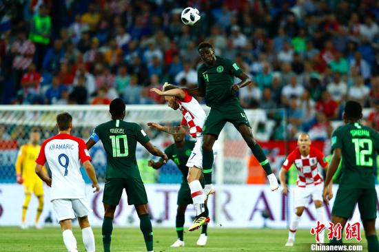 父亲赛前遭绑 尼日利亚名将为国而战坚持踢完世界杯