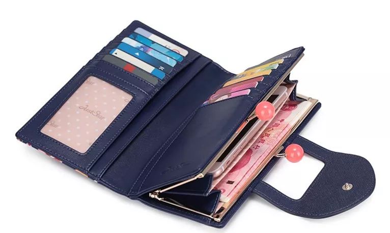 钱包里有风水,这4种颜色的钱包最好别买!红色