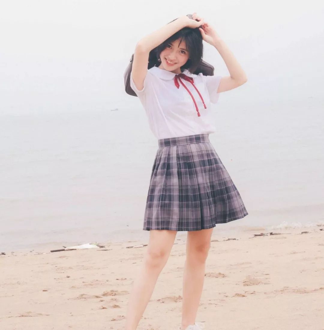 郑爽VS沈月,贾玲VS张小斐,比腿世界杯的漫画季节qif图片