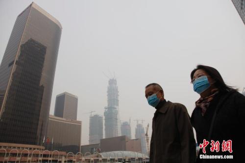 明显降低PM2.5浓度 未来三年中国将这样“保卫蓝天”