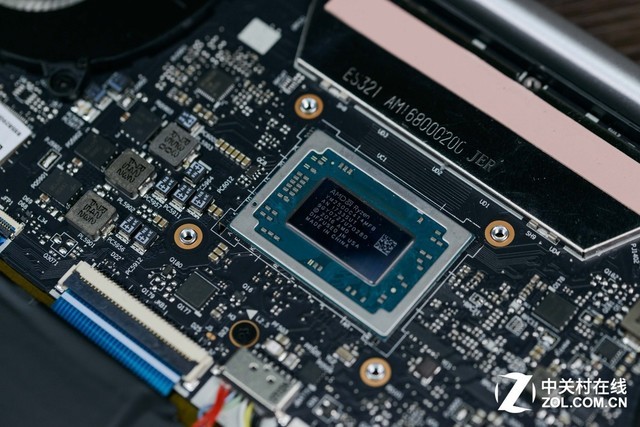 锐龙标压笔记本APU R7 2800H With Vega来了!