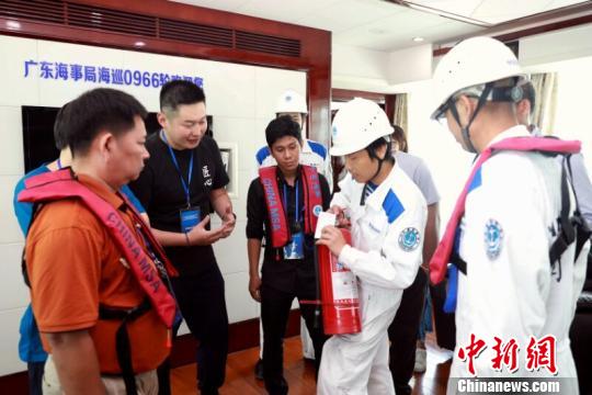 澜沧江―湄公河流域5国海事搜救人员到珠江口实践学习