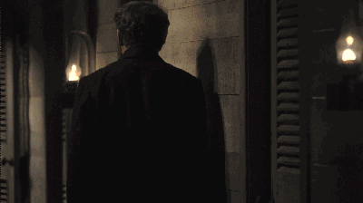 小萨对于娜娜的友好体现在婚姻期间,对娜娜的感情静水流深,不显山露水