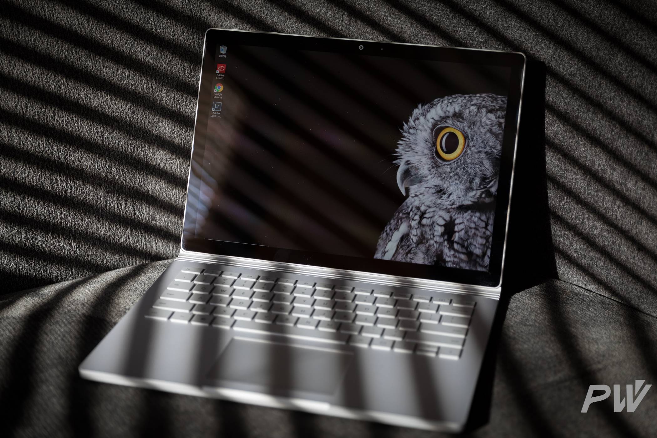 Surface 又要发新产品了，它已经成为“PC 不死”的唯一指望