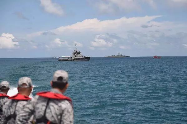 最新|普吉游船倾覆事故已致41人遇难，尚有15人失踪