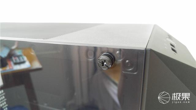 做工精致灯效炫，有颜有料的中塔机箱，酷冷至尊机箱体验