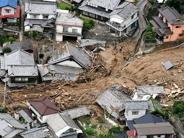 日本暴雨致112人死亡，系1983年以来最严重的一次雨灾