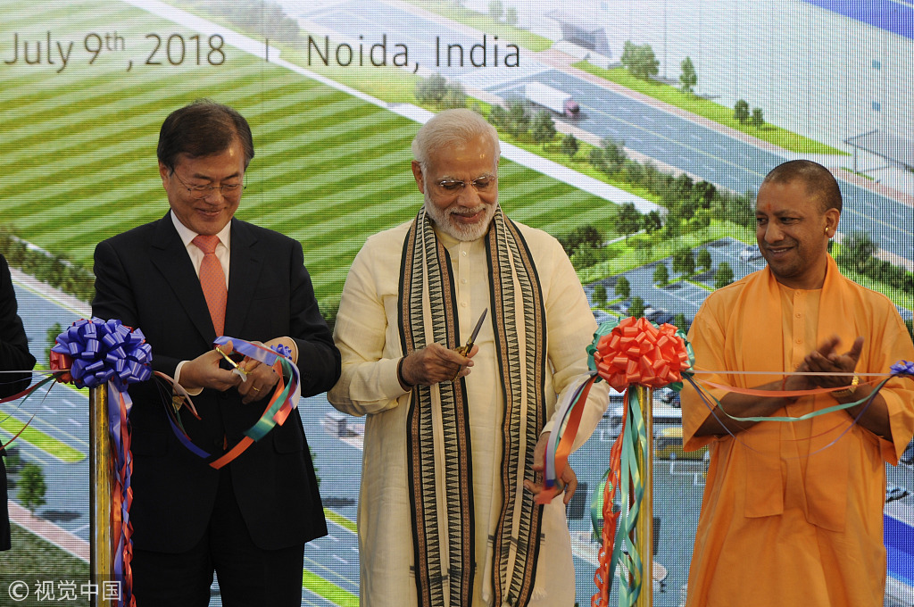 三星在印度建成世界最大手机制造厂 莫迪文在