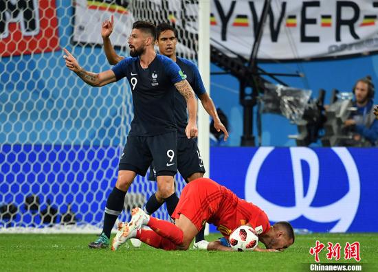 比利时队一球小负告别世界杯：门将不服 首相称赞