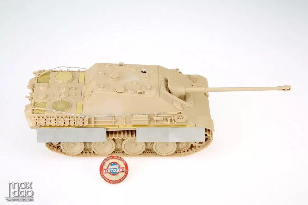 MENG出品的TS-039 二战德军猎豹坦克歼击车