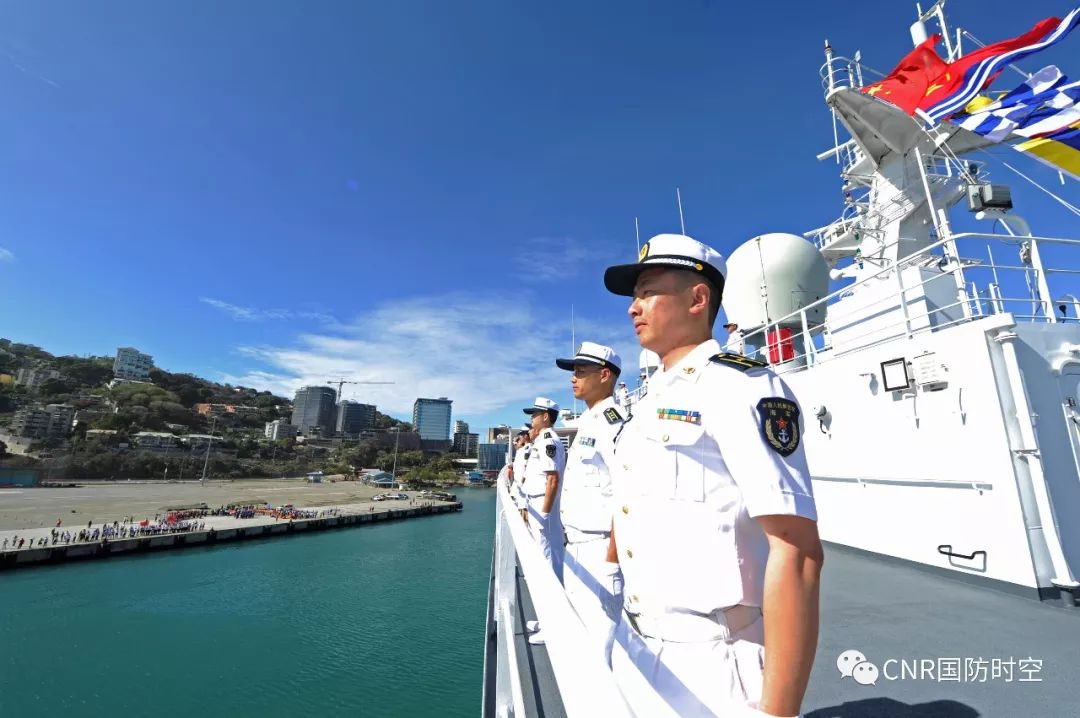 这艘中国军舰时隔4年再访巴布亚新几内亚 当地为何沸腾？