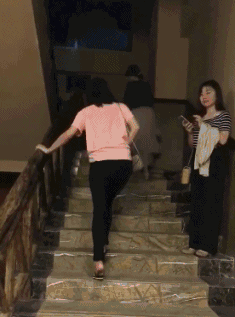 你突如其来的骚,闪断了劳资的腰