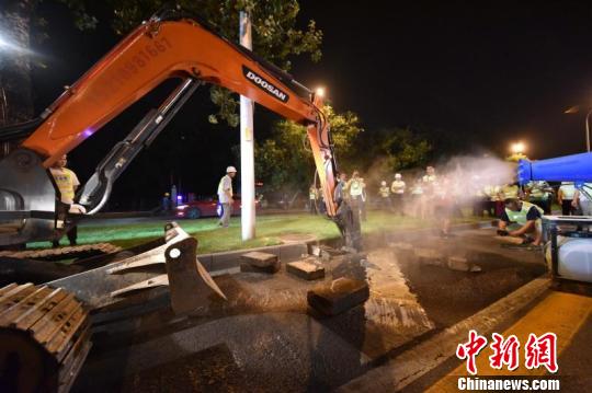 北京南三环主路大修启动 预计10月完成全线大修