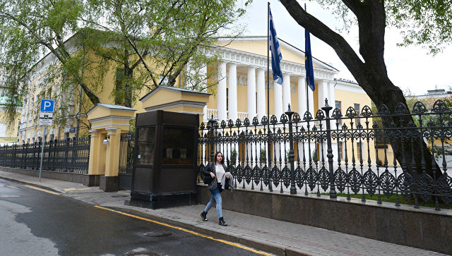 回击：俄罗斯议员称将对等驱逐2名希腊外交官