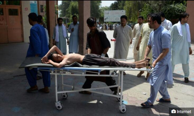 阿富汗官员：东部一城市遇袭 至少10死10伤