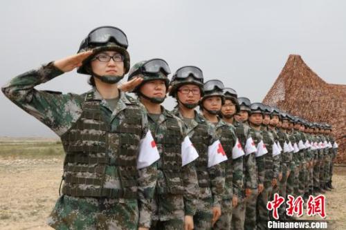 全军首次面向社会公开招考文职人员 今起网上