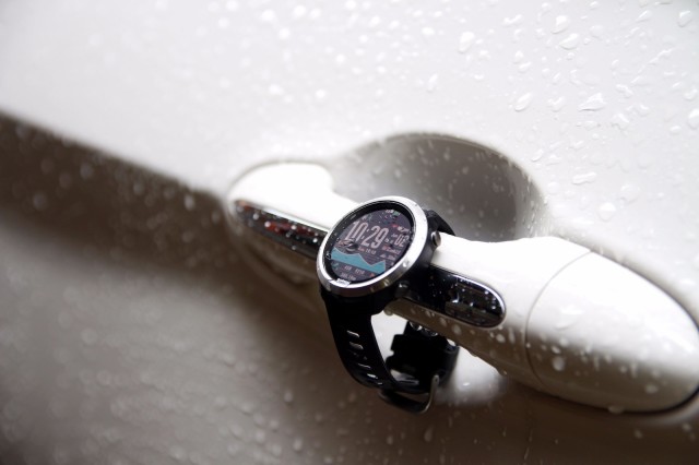 跑步听歌、移动支付都支持!这运动指导专家让我彻底“抛弃”手机 跑步听歌、移动支付都支持!这运动指导专家让我彻底“抛弃”手机