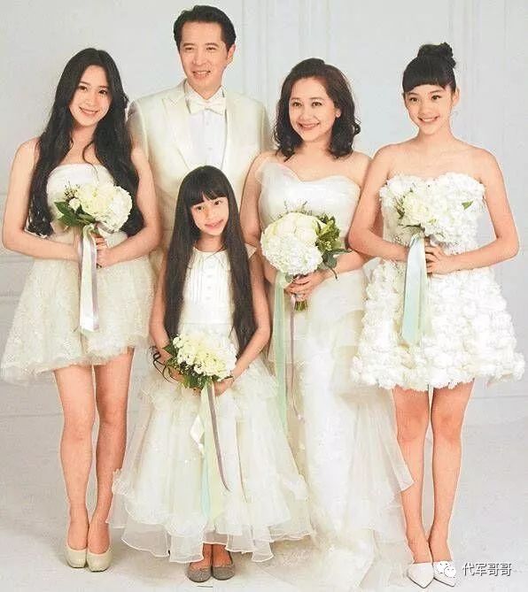 盘点娱乐圈有三个女儿的十大明星,你最羡慕谁?