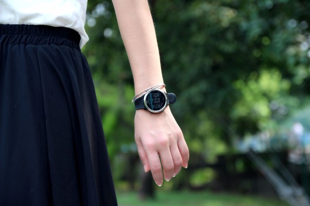 跑步听歌、移动支付都支持!这运动指导专家让我彻底“抛弃”手机 跑步听歌、移动支付都支持!这运动指导专家让我彻底“抛弃”手机