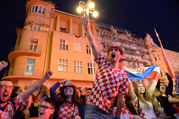 克罗地亚球迷竟希望国家队输球，这究竟是怎么回事？