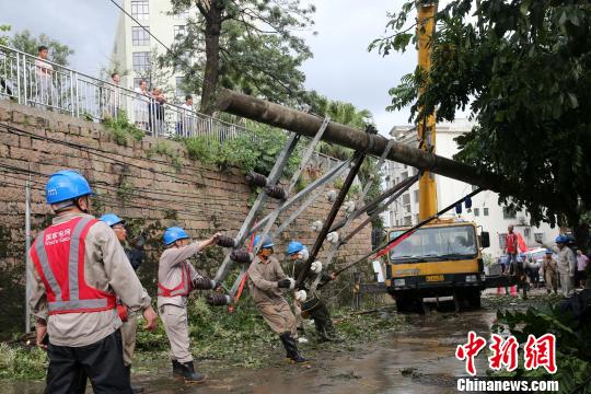福建宁德4000余人紧急复电 受灾用户恢复逾六成