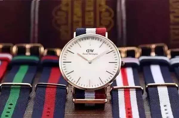 成本200产地深圳的DW手表,收年轻人智商税了
