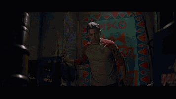 电影图解 | 欧美惊悚片《新尸骨无存》,约x需谨慎!