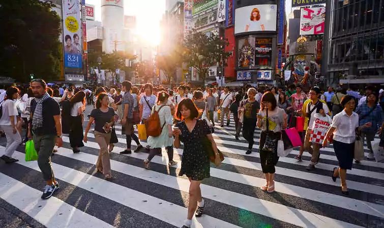 日本人口持续下滑,安倍晋三想保住"一亿"基本量可能不行了