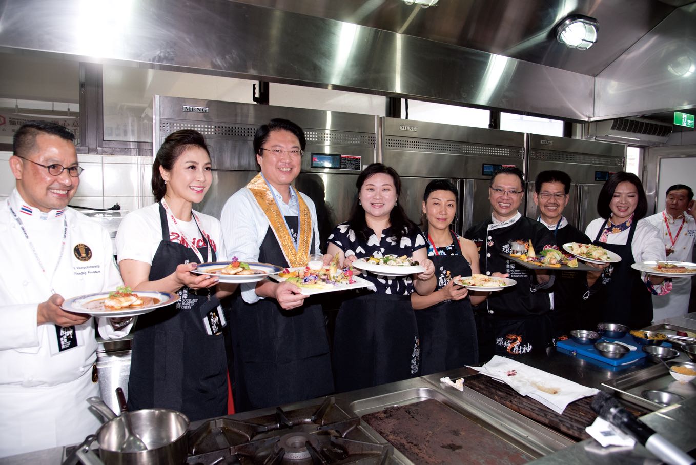 40bf56240eae485b9df606a13ec68954.jpg 40bf56240eae485b9df606a13ec68954.jpg