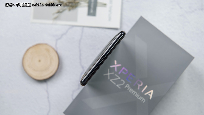 是一款真正的4K手机 索尼XZ2 Premium评测_
