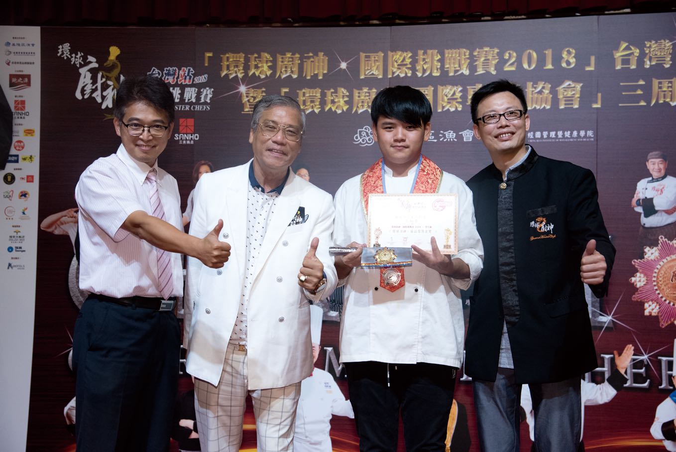 2587e9074e2d4027b49aaa9d80651e57.jpg 2587e9074e2d4027b49aaa9d80651e57.jpg