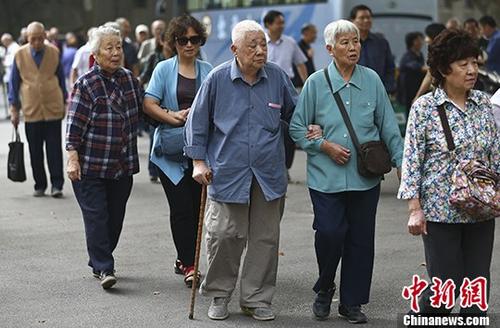 休闲发展报告：中国银发群体休闲公共设施不足