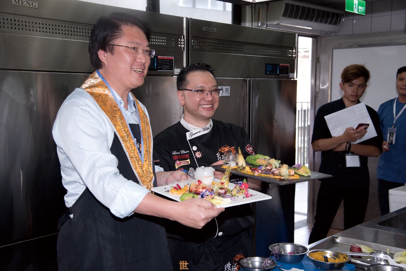 ad532a571ede4120b4e66de045c1a089.jpg ad532a571ede4120b4e66de045c1a089.jpg