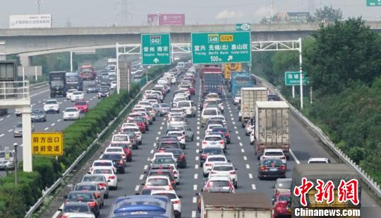 2018年上半年中国新登记机动车1636万辆