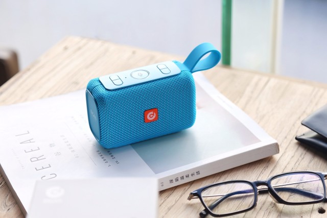 无需WiFi，在户外也能智能交流，DOSS超级蓝牙音箱体验