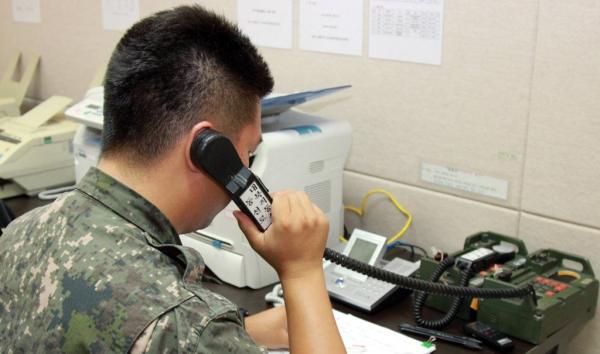 韩国防部：朝韩西海军事热线已修好，能打电话和收发传真