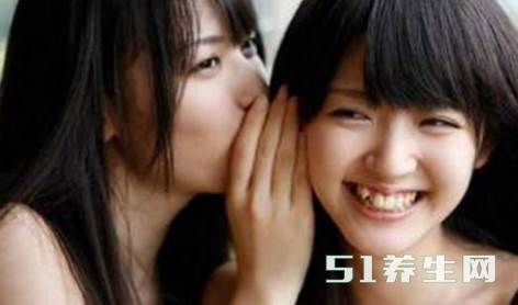 为什么日本女生的牙齿普遍都参差不齐?这个吃多了原因很大!