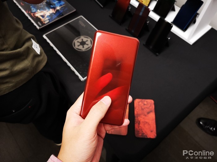 康宁大猩猩玻璃六代发布 它要进一步把碎屏现